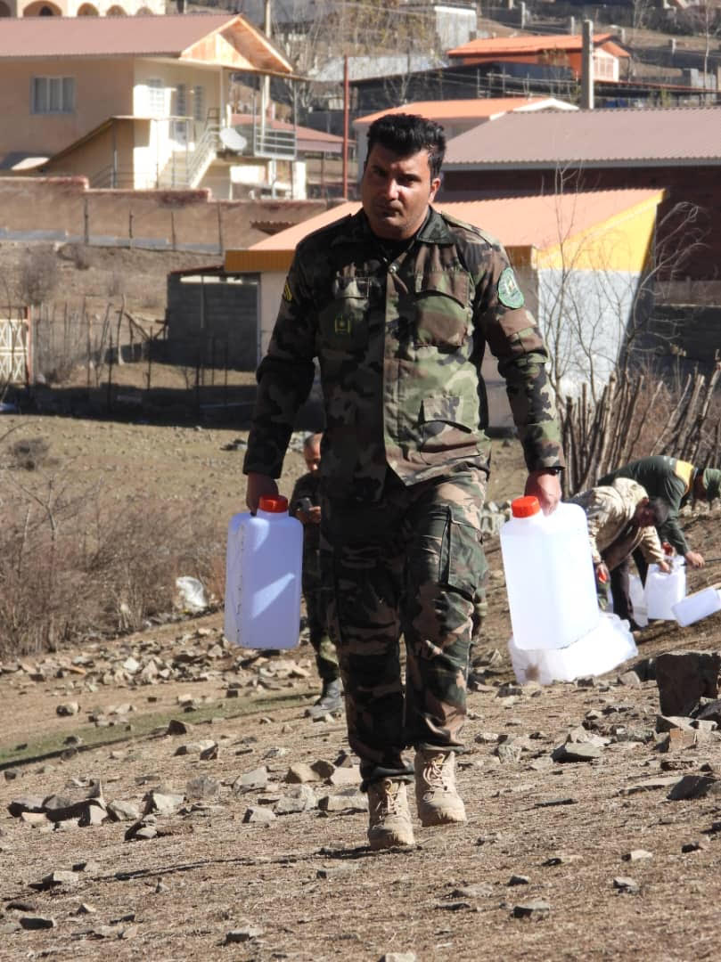 چرا به عنوان نماینده، فریاد جنگلبانان و محیط بانان برای تنقیح قوانین را نشنیدید؟/ برای تجهیزات اطفای آتش جنگل، چه قدمی برداشتید!