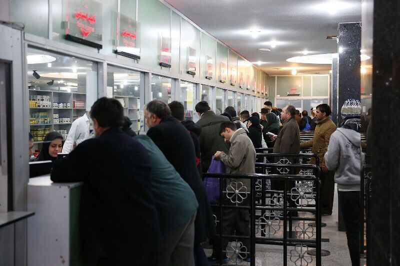 چرا بیماران خاص همچنان در صف انتظار دارو میمانند؟ چرا بیماران خاص همچنان در صف انتظار دارو میمانند؟