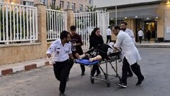 آمبولانس ۱۵ متر مانده به بیمارستان خراب شد، اما احیا متوقف نشد