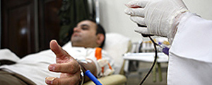 آمار مراجعه مردم جهت اهدای خون در ماه رمضان کاهش پیدا کرده است /روزه داری منعی برای اهدای خون نیست 