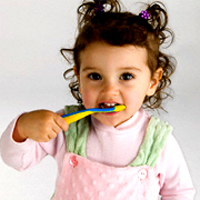 خمیر دندان خوشگل برای کودکان