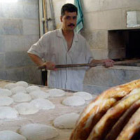 40 تا 50 درصد نانوایی‌ها در تهران هنوز از جوش شیرین استفاده می‌کنند