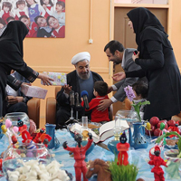 عکس/دیدار عیدانه رئیس جمهور با کودکان شیرخوارگاه شبیر