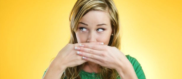 راهکارهایی برای از بین بردن بوی بد دهان
