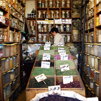 فروش برخی گیاهان دارویی در عطاری‌ها ممنوع می‌شود