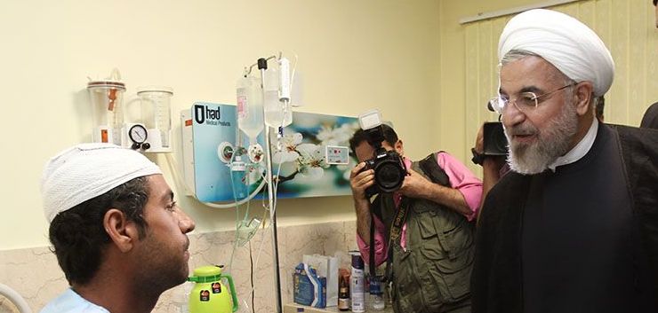 عیادت رئیس‌جمهور از بیماران بیمارستان شهدای تجریش