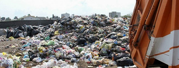 دپوی روزانه 30 تن زباله در ساحل محمودآباد