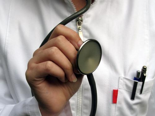چرایی گرایش پزشکان به بیمارستان های خصوصی