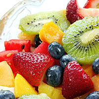 برای لاغری، قبل از وعده های غذایی میوه بخورید