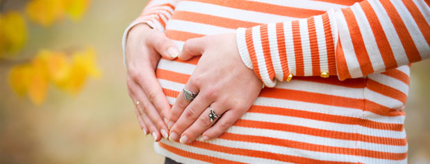 ۸ مراقبت طبیعی برای مادران باردار