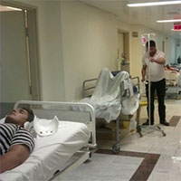 وضعیت نابسمان بیماران سرطانی در راهروهای بیمارستان‌های دولتی