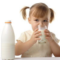 تامین ویتامین D مورد نیاز کودکان با ورزش و مصرف شیر