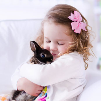 داشتن حیوانات خانگی چه تاثیری روی کودک می گذارد؟