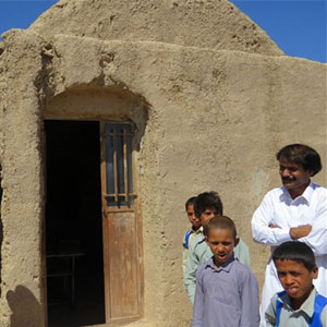 تمامی مدارس خشتی در سیستان و بلوچستان جمع آوری می شوند