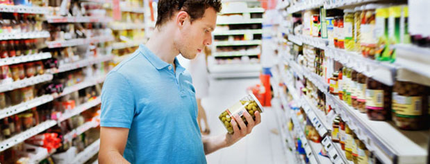عدم نظارت بر عرضه محصولات بهداشتی در سوپرمارکت‌ها