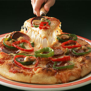 پیتزا خوردن برای برنامه غذایی مان بد است؟