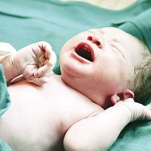 تولد نوزاد، ۴ ماه پس از مرگ مغزی مادرش