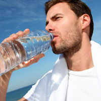 شیوه صحیح نوشیدن آب هنگام ورزش