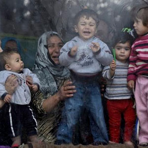 کودکان یتیم سوری گرفتار در ترکیه مجبور به بیگاری می‌شوند