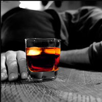 اینفوگرافیک/آمار مرگ‌ومیر نوشیدنی‌های الکلی در کشور
