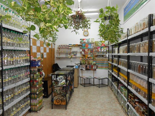 نگرش نادرست وزارت بهداشت برای راه‌اندازی داروخانه‌های طب سنتی