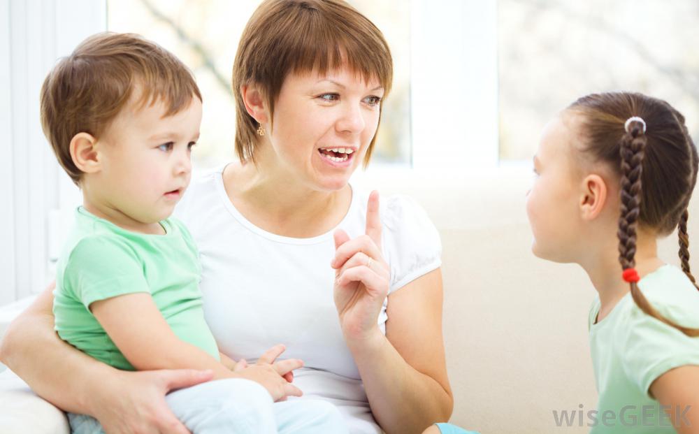 عامل مشکلات شخصیتی فرزندان‌ را در رفتار پدر و مادر پیدا کنید