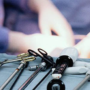 پزشکان هندی "دمِ" ۲۰ سانتیِ نوجوانی را قطع کردند