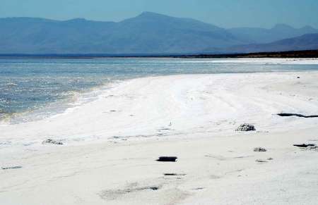 خشکی دریاچه ارومیه جان پنج میلیون انسان را تهدید می کرد