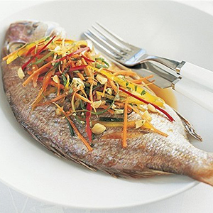 ارتباط مصرف ماهی در طول بارداری و کاهش ریسک آلرژی غذایی کودک
