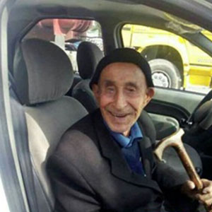 عکس/یکی از پیرترین مردان ایران درگذشت