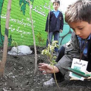 مدرسه ای که مهربانی با طبیعت را به کودکان می آموزد
