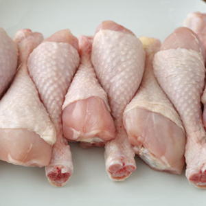 مصرف مرغ نیمه پخت منجر به فلج اندام می شود