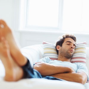 خوابیدن به پشت باعث افزایش احتمال «سکته» می‌شود