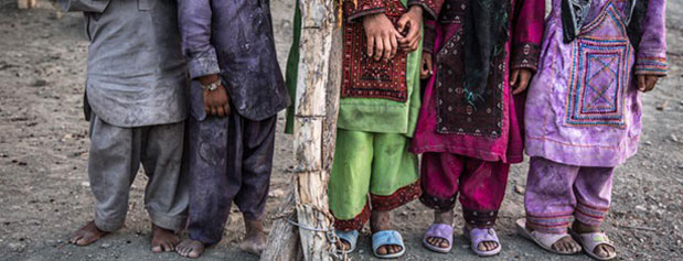 گزارشی تکان دهنده از کپرنشینی در جنوب کرمان/اینجا کودکان از فقر می میرند
