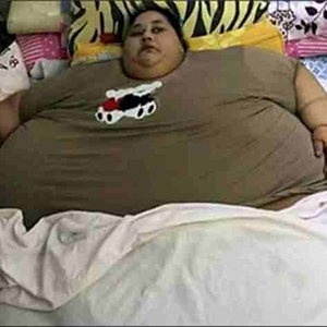 عکس/چاق ترین زن جهان برای جراحی به هند رفت