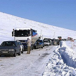 5 استان همچنان تحت تاثیر برف و کولاک/ نجات 11 تن از سیل و آبگرفتگی