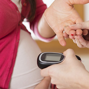 خطرات دیابت بارداری برای مادر و کودک نوزاد