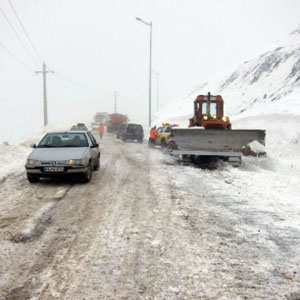 امدادرسانی به ۴۰ هزار نفر از هموطنان گرفتار برف و کولاک