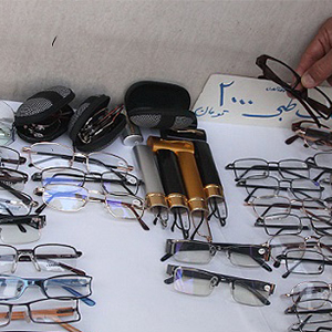 عینک‌های مطالعه را از دستفروش‌ها نخرید
