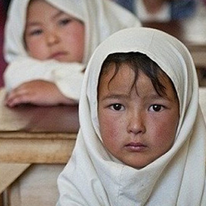 بررسی ایجاد یک محدودیت برای دانش‌آموزان افغان
