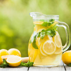 آیا واقعا ترکیب آب و لیمو معجزه می کند؟