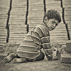 کودکان کار و رویای گمشده کودکی