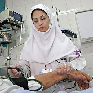 نبود پرستار متقاضی کار در تهران/جزییات استفاده از ظرفیت بیمارستان‌ها در تربیت نیروی پرستار