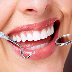 استفاده نابجا از کامپوزیت باعث تخریب دندان می شود