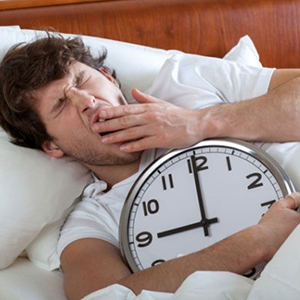 ۶ نشانه بهداشتی محرومیت از خواب را جدی بگیرید!
