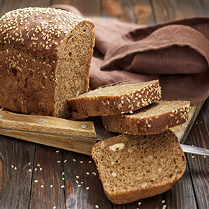 «نان جو سبوسدار» باعث کاهش قند و فشار خون می‌شود