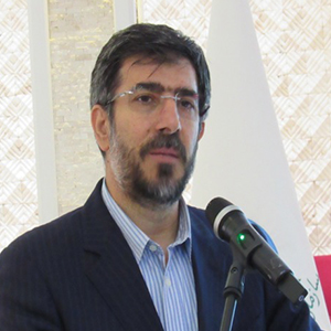 کمبود نقدینگی در صنعت دارو/طلب شرکت های دارویی باید پرداخت شود