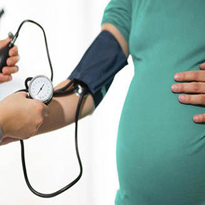 فشارخون بالا در بارداری ریسک چاقی کودک را افزایش می دهد
