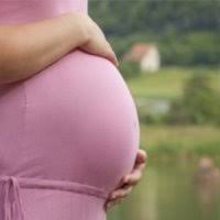بارداری در سنین کمتر از 18 سال چه عوارضی دارد؟