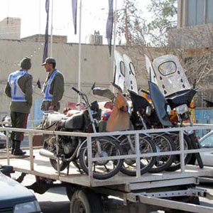 موتورسواران، جنگجویان خیابانی موتورسواران، جنگجویان خیابانی